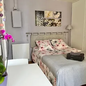  Apartment Eiffel Tower