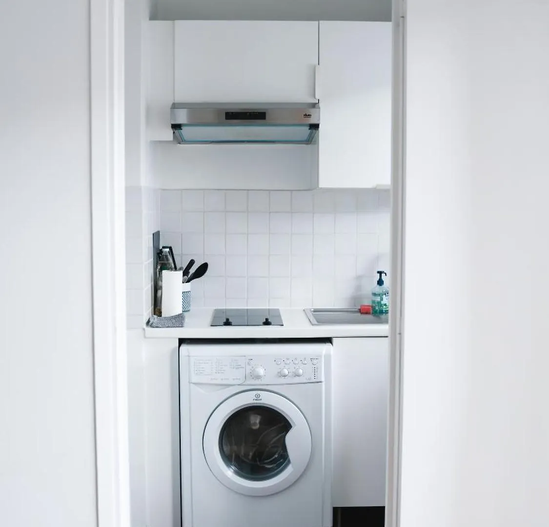 Studio Bir-Hakeim Nearby Eiffel Tower 7 Apartment Paris